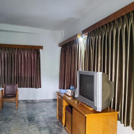 Hotel Kumala Samudra Cikakak Exterior foto